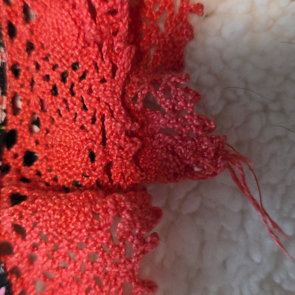 Floral Lace Trim Camisole Top - Picture 3 of 4